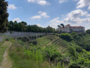 In vista del castello di Masino dopo i 22 tornanti 