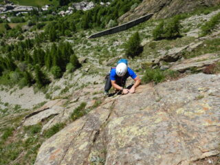 Sulle placche della via