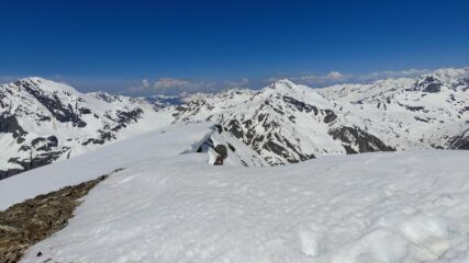 Dalla cima verso l'Ormelune 