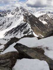 In primo piano mont Flassin sfondo mont Fallere