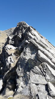 dove la cresta inizia a prendere slancio sul finale..