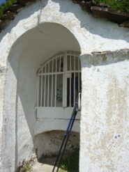 cappellina sul sentiero da Chiappa al molino di Tonno