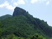 Rocca Barbena scendendo allo Scravaion