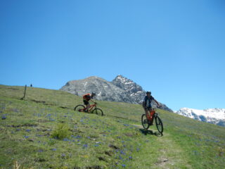 l'inizio della discesa in Val Thuras