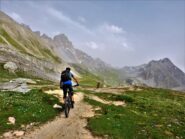 Discesa finale con vista Oronaye