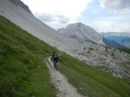discesa verso il Col des Acles
