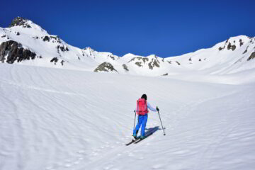 Salendo nel bel vallone del Fourchon