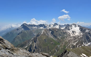 Dalla cima vista sul gruppo Pelvo d'Elva-Marchisa-Faraut