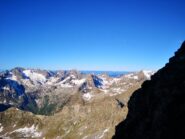 Salendo per la parete sud della Valmiana