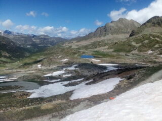 Dal colle, il panorama verso Vinadio.