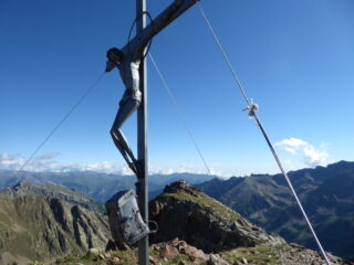 il crocefisso sulla cima della Lombarda