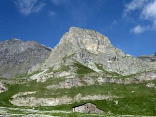 Il Pelvo di Chiausis visto dal Piano Traversagn.