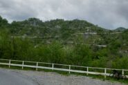 Tornanti alla forcella di Olino