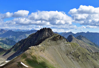 Testa delle Garbe,opere militari,monte Peyron e Monviso all'orizzonte