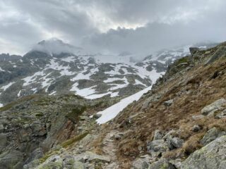 Traverso secco e inizio neve
