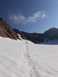 l'ultimo tratto di ghiacciaio, in vista della cima