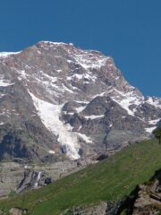 si vede brillare la capanna Margherita