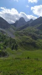 Uno sguardo alla meta di oggi sul sentiero di rientro