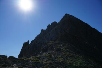 La cresta per il Beceo Grande Ovest. Io l'ho presa dritta ma forse c'è un percorso più facile sulla destra