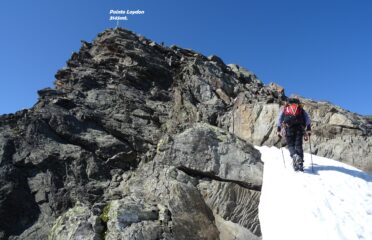 Attacchiamo le facili roccette finali.
