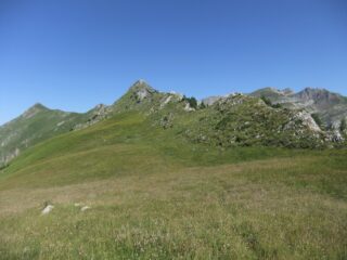 Radura sotto la parte mediana della cresta