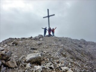 In cima