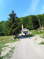 tratto sterrato sopra Panice