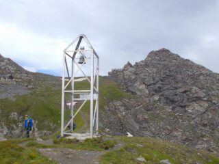 la campana sull'anticima 