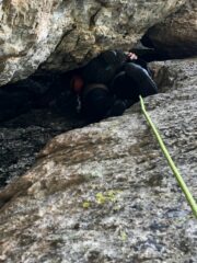 L5, Mora è rimasto incastrato bel camino...