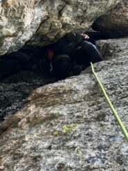 L5, Mora è rimasto incastrato bel camino...