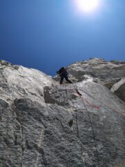 seconda doppia, seguita una fissa rossa chissà perchè lasciata li.