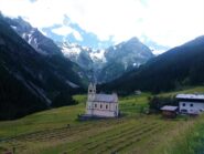 Il massiccio dell'Ortles dai pressi di Trafoi.