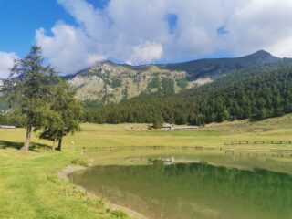 Cima Longhede e Becca d'Aver viste da Champlong