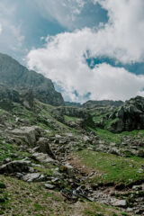 Fine strada a Gias Bellacomba. La salita al lago della Rossa