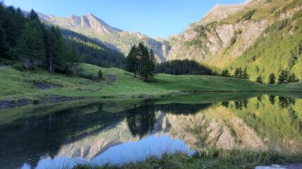 il laghetto di Bout du Col e la Gran Guglia