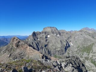 Dalla Cima Chiavesso: Punta Golai (sx) e Torre d'Ovarda (centro)