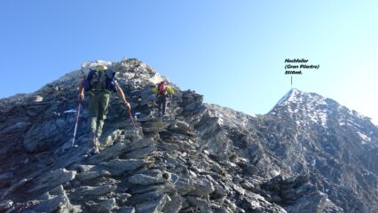 Ci si porta verso la cresta.