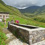 Ritorniamo a Malga del Sellero 1977mt. dove ci dissetiamo con acqua freschissima. 