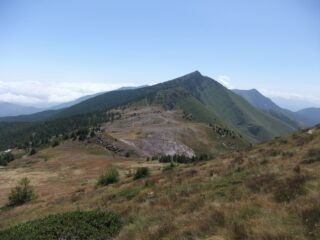 Discesa verso la Colla Rossa
