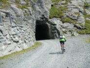 l'ingresso nella galleria lunga 500 m. 