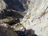 il ripidissimo canalino erboso