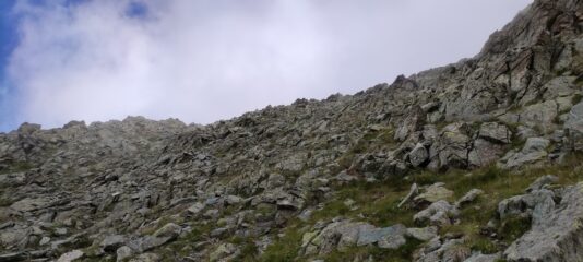 Si vede la croce di vetta