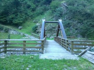 Passerella subito dopo Nantay