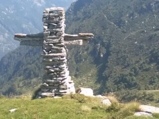 Croce di pietra