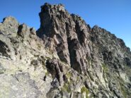 Gendarme,al centro in ombra si vede il diedro da salire.