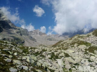 L'Uja Grande (?) di CIardoney vista dai pressi del lago di Pian delle Mule.