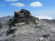 Il muretto/cippo sulla punta da me raggiunta.