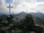 in cima