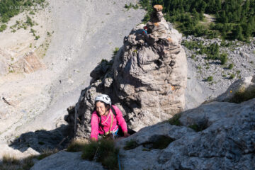 Marcella arriva in sosta, L7