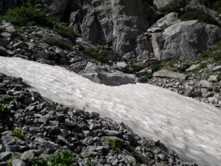 Piccolo nevaio al fondo de la Scala